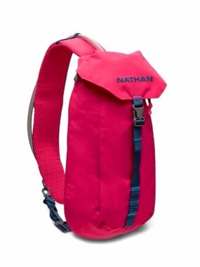 Nathan Hydration Crossbody Bag with SEALED 750mL Water Bladder and Hose